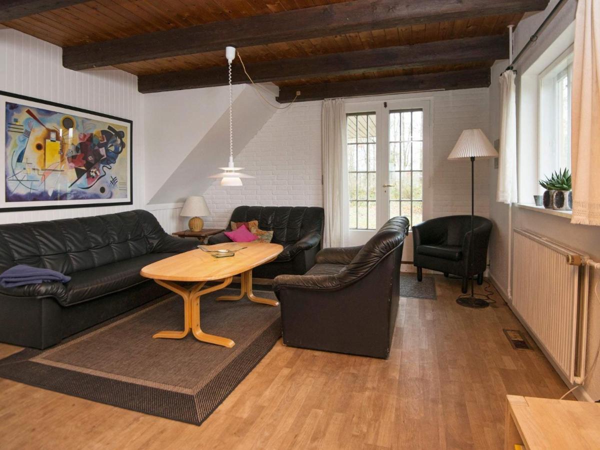 15 Person Holiday Home In Hundslund Exteriör bild