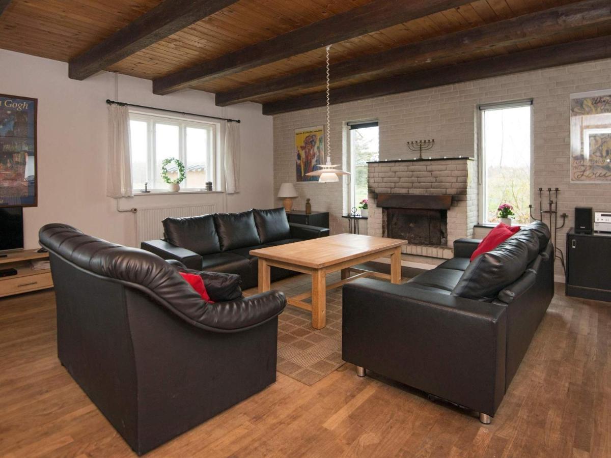 15 Person Holiday Home In Hundslund Exteriör bild