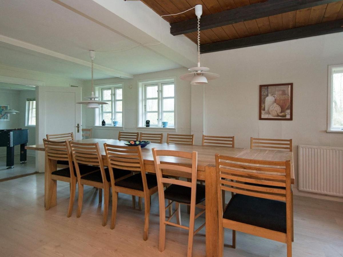 15 Person Holiday Home In Hundslund Exteriör bild